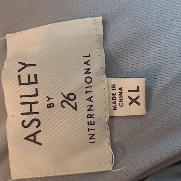 Ashley By 26 International Faux Fur Vest XL - Picture 6 of 7